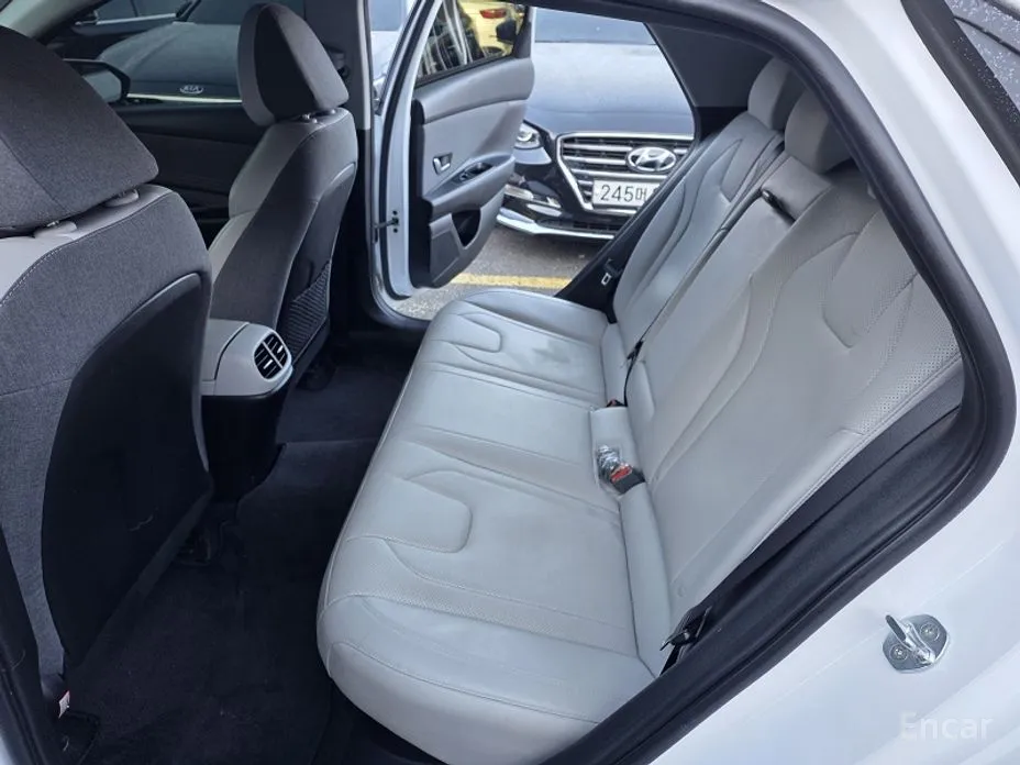 Фото 19 - Hyundai Avante