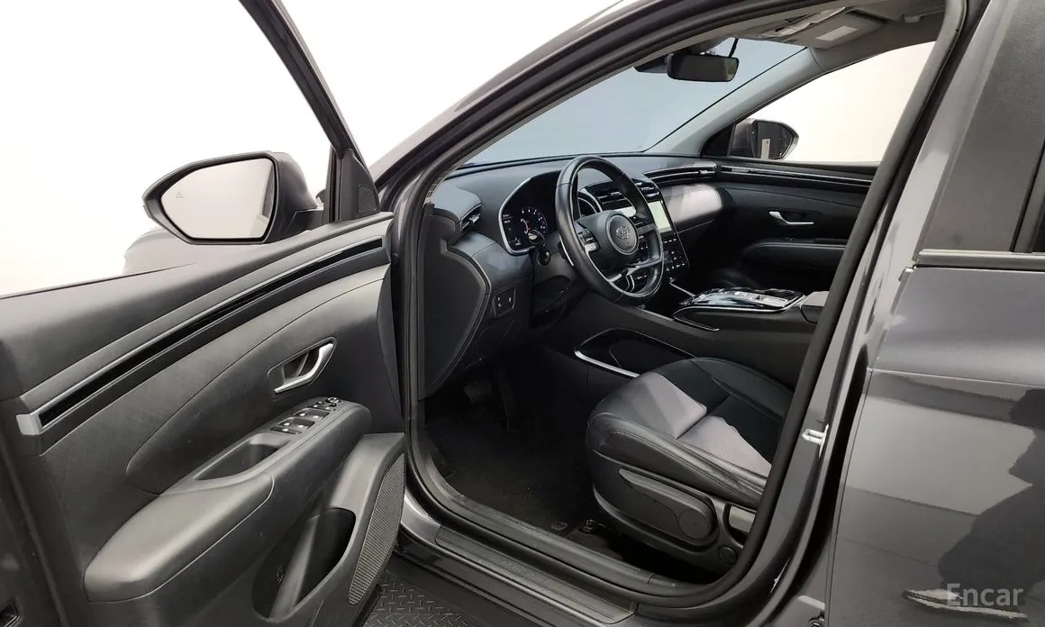 Фото 10 - Hyundai Tucson