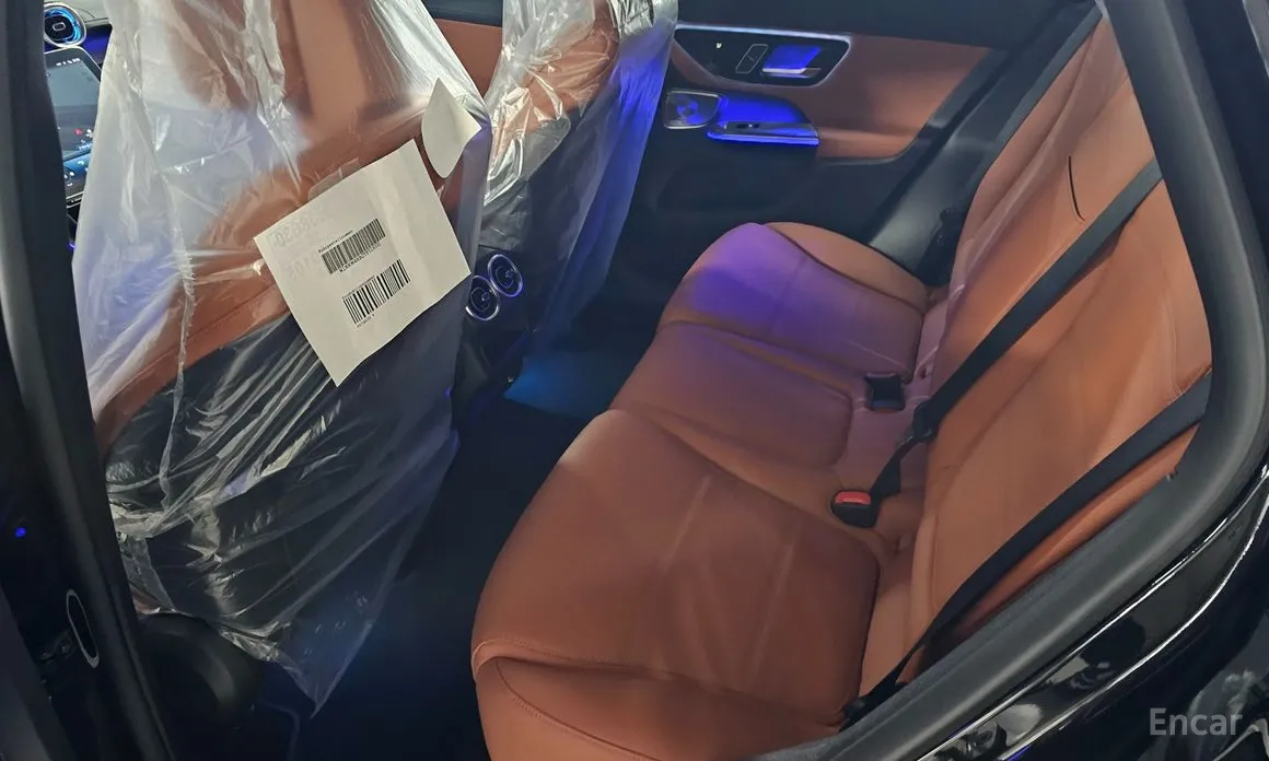 Фото 18 - Mercedes-Benz GLC-Class