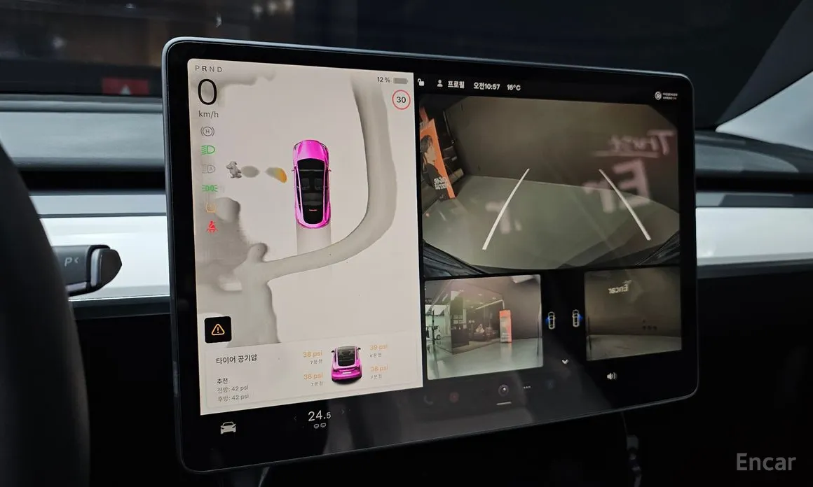 Фото 15 - Tesla Model Y