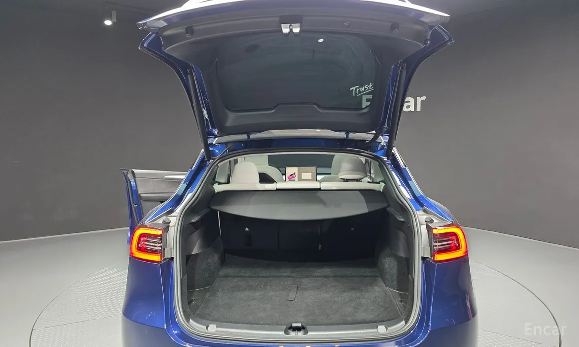 Фото 20 - Tesla Model Y