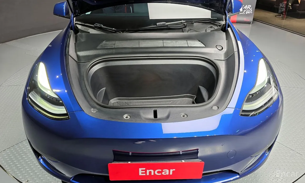 Фото 6 - Tesla Model Y