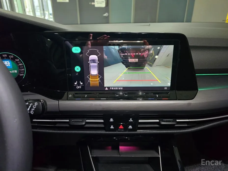 Фото 14 - Volkswagen Golf