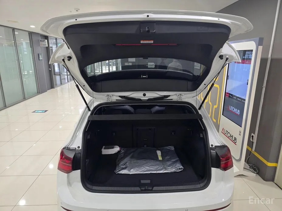 Фото 15 - Volkswagen Golf