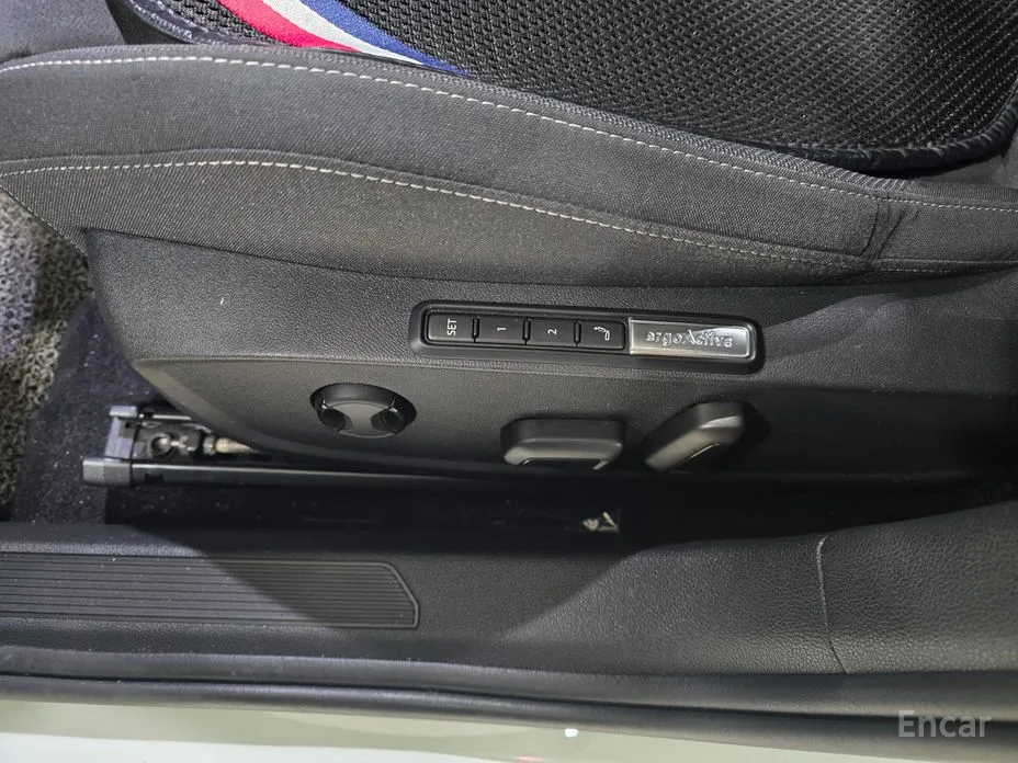 Фото 9 - Volkswagen Golf