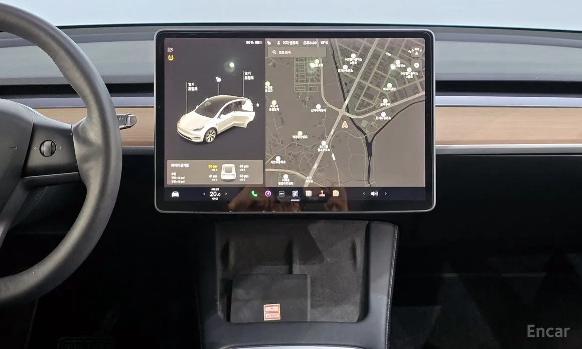 Фото 14 - Tesla Model Y