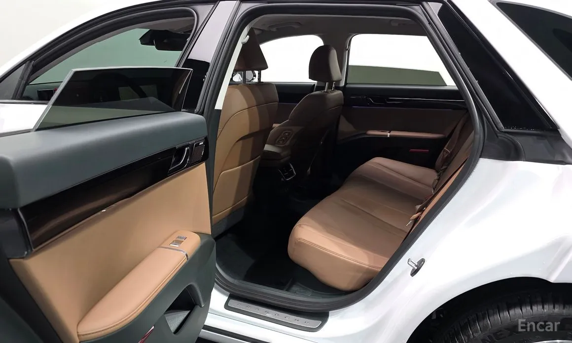 Фото 11 - Hyundai Grandeur