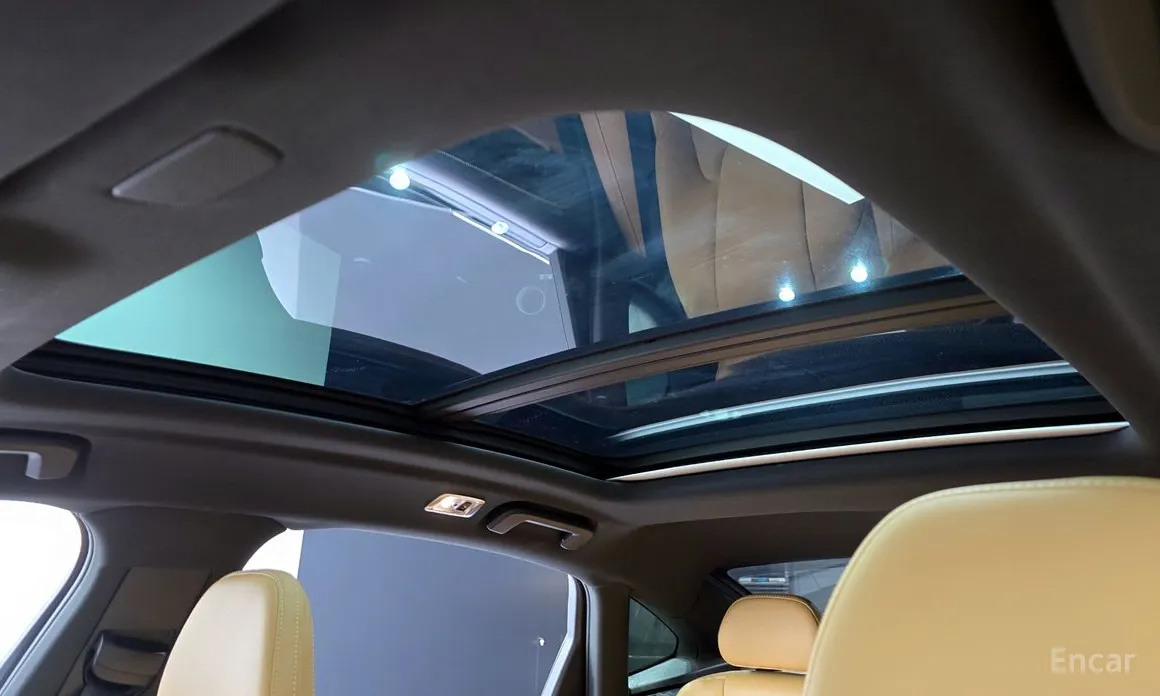 Фото 18 - Volvo S90