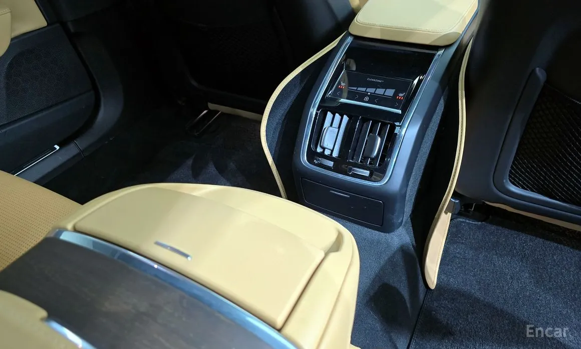 Фото 19 - Volvo S90