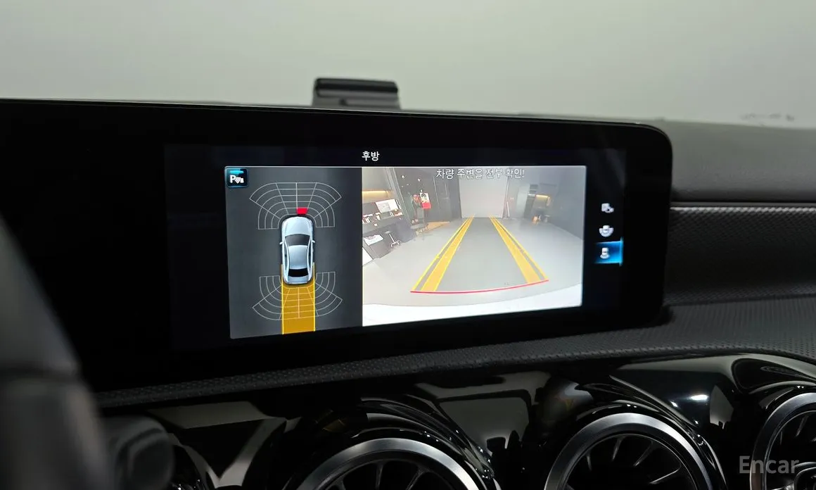 Фото 15 - Mercedes-Benz A-Class