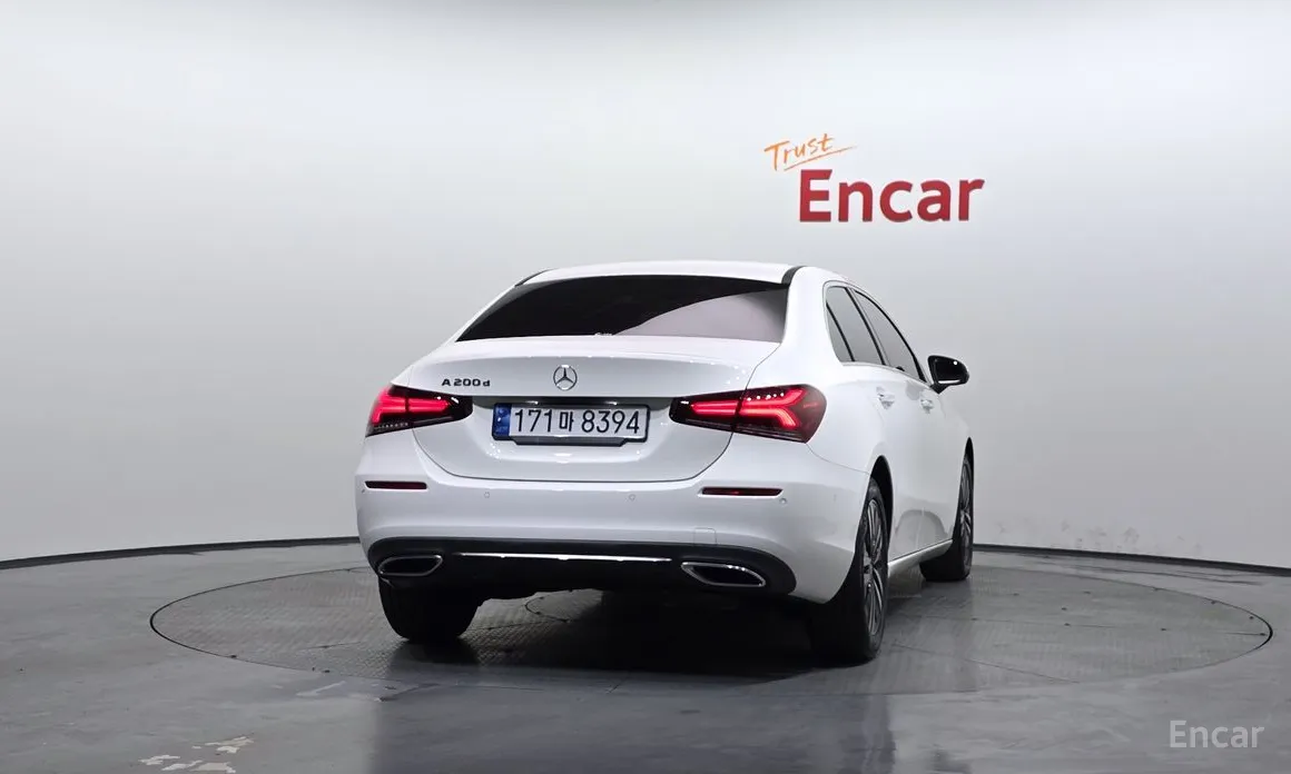 Фото 4 - Mercedes-Benz A-Class