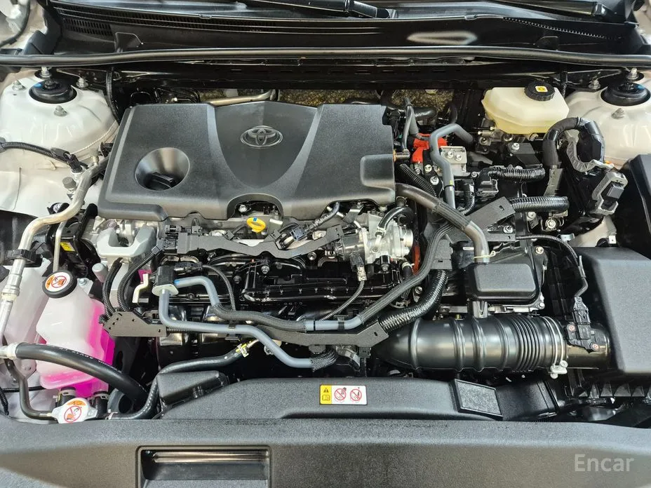 Фото 15 - Toyota Camry