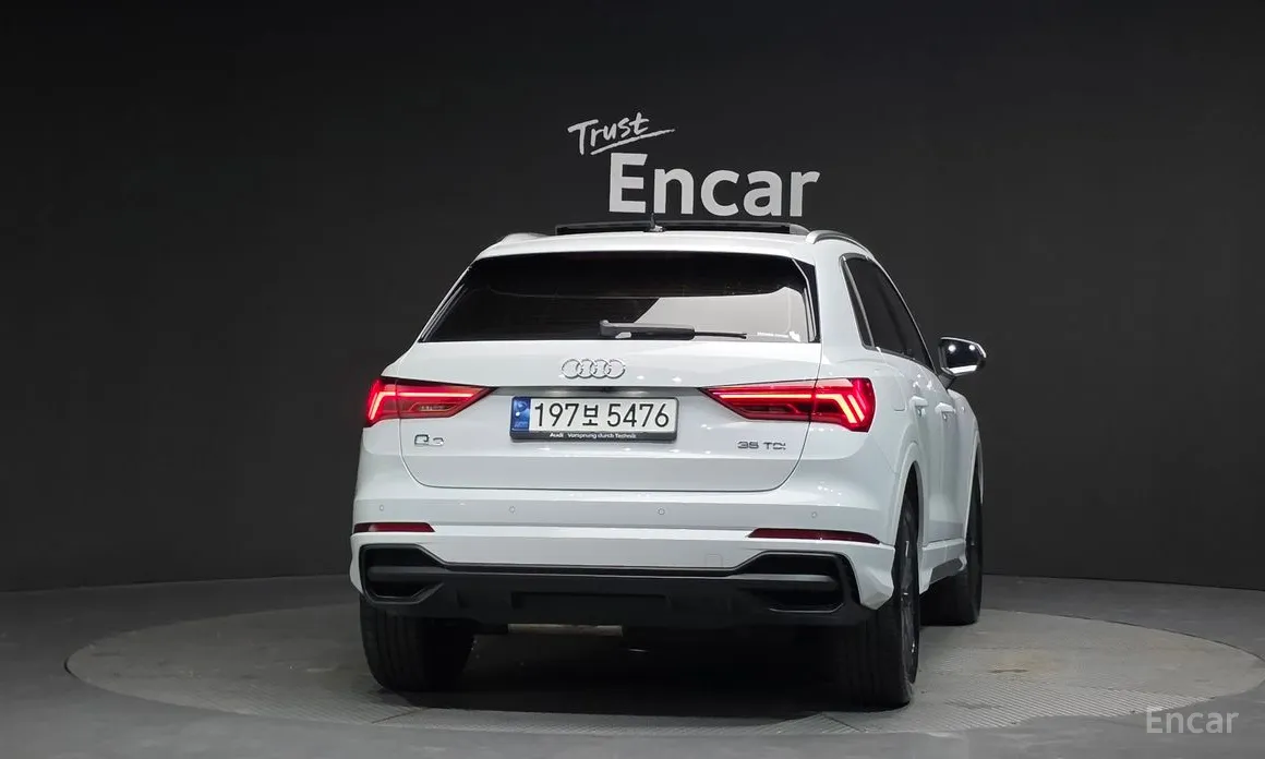 Фото 4 - Audi Q3