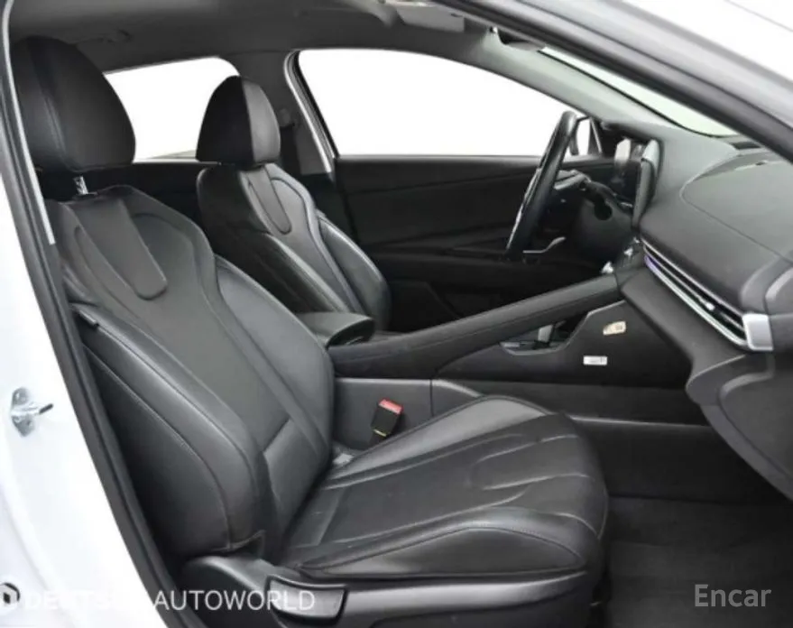 Фото 10 - Hyundai Avante