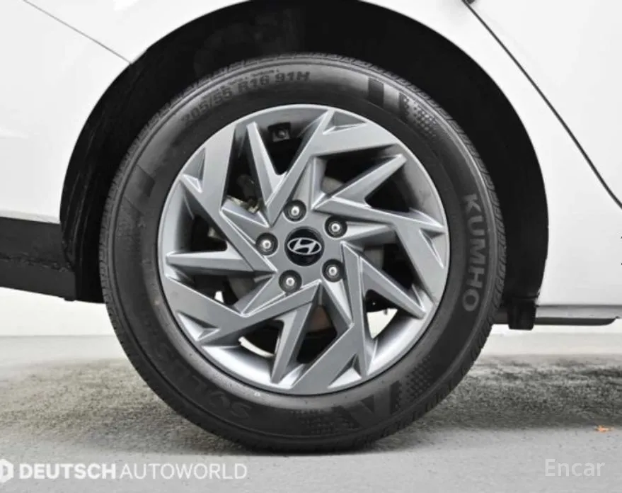 Фото 4 - Hyundai Avante