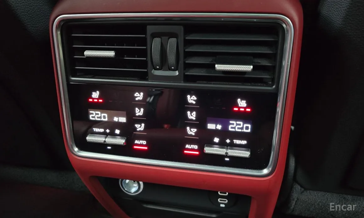 Фото 18 - Porsche Cayenne