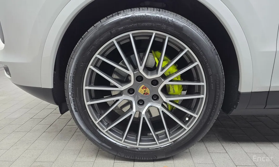 Фото 5 - Porsche Cayenne