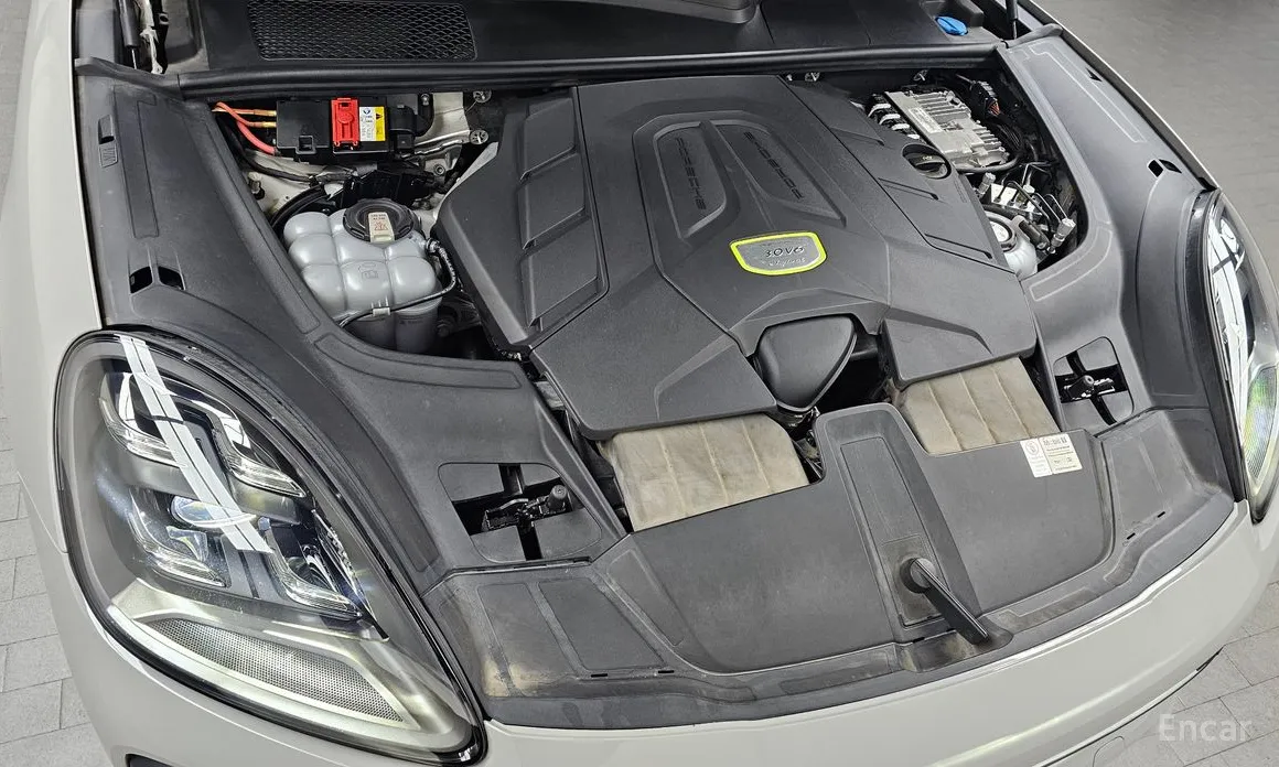 Фото 6 - Porsche Cayenne