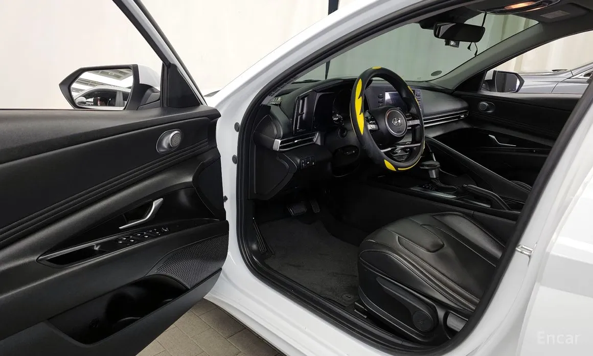 Фото 10 - Hyundai Avante