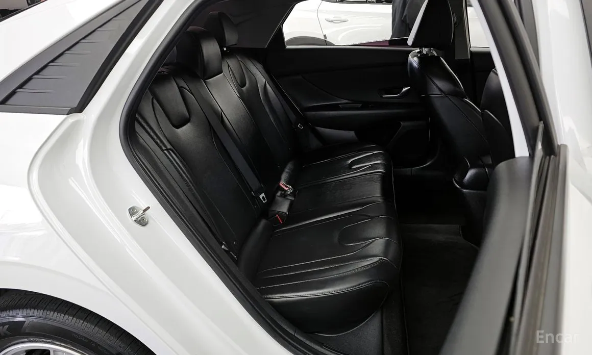 Фото 12 - Hyundai Avante