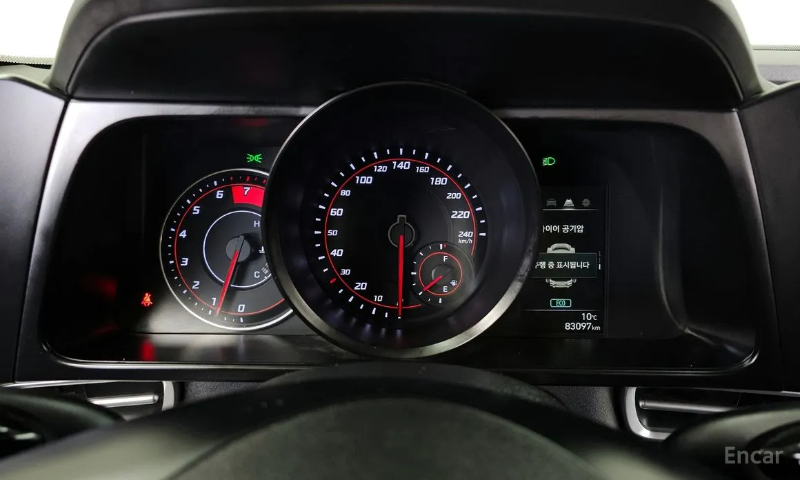 Фото 8 - Hyundai Avante