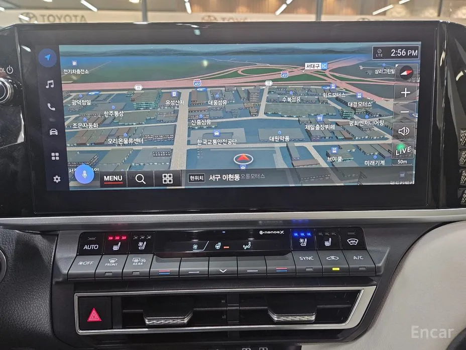 Фото 7 - Toyota Camry