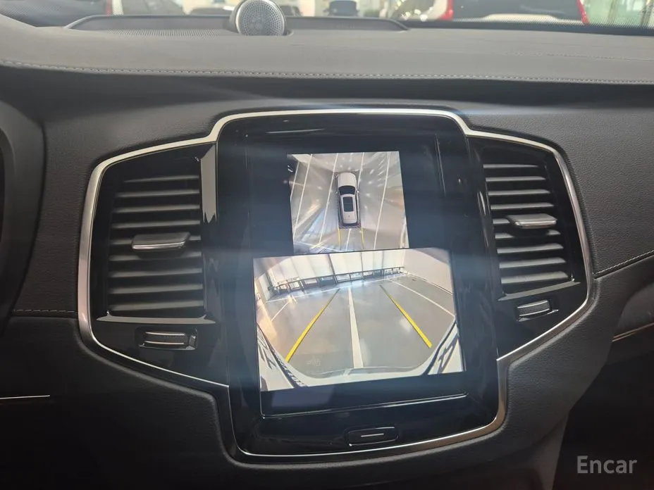 Фото 14 - Volvo XC90