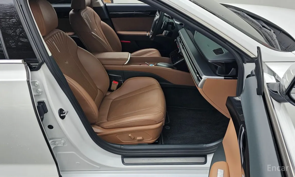 Фото 10 - Hyundai Grandeur