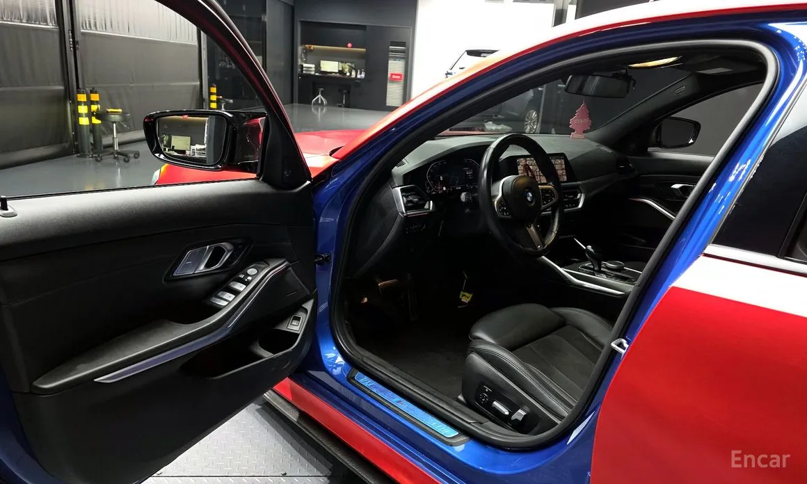 Фото 10 - BMW 3 Series