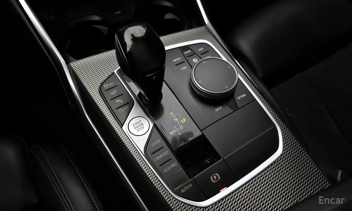 Фото 9 - BMW 3 Series