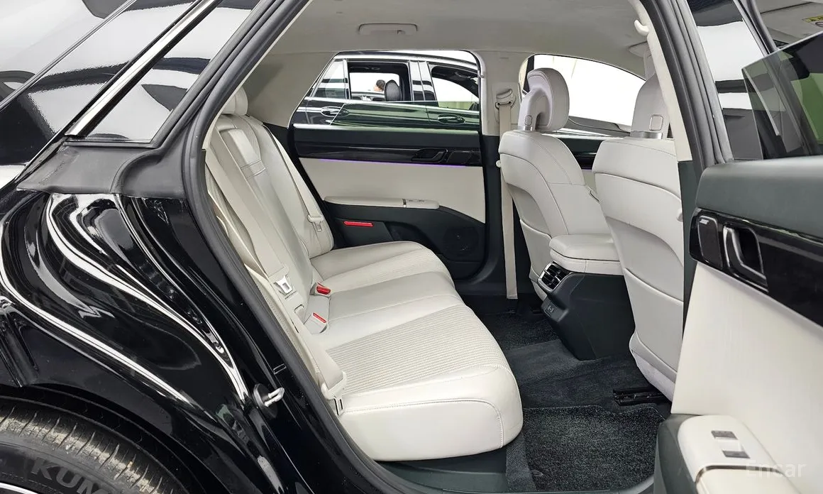 Фото 12 - Hyundai Grandeur