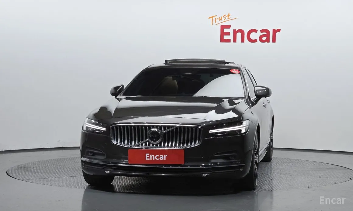 Фото 3 - Volvo S90