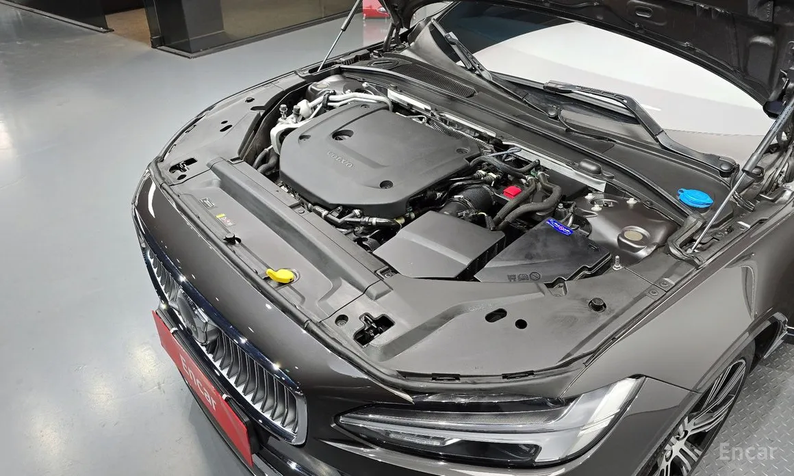 Фото 6 - Volvo S90