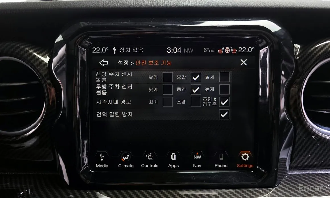 Фото 16 - Jeep Wrangler