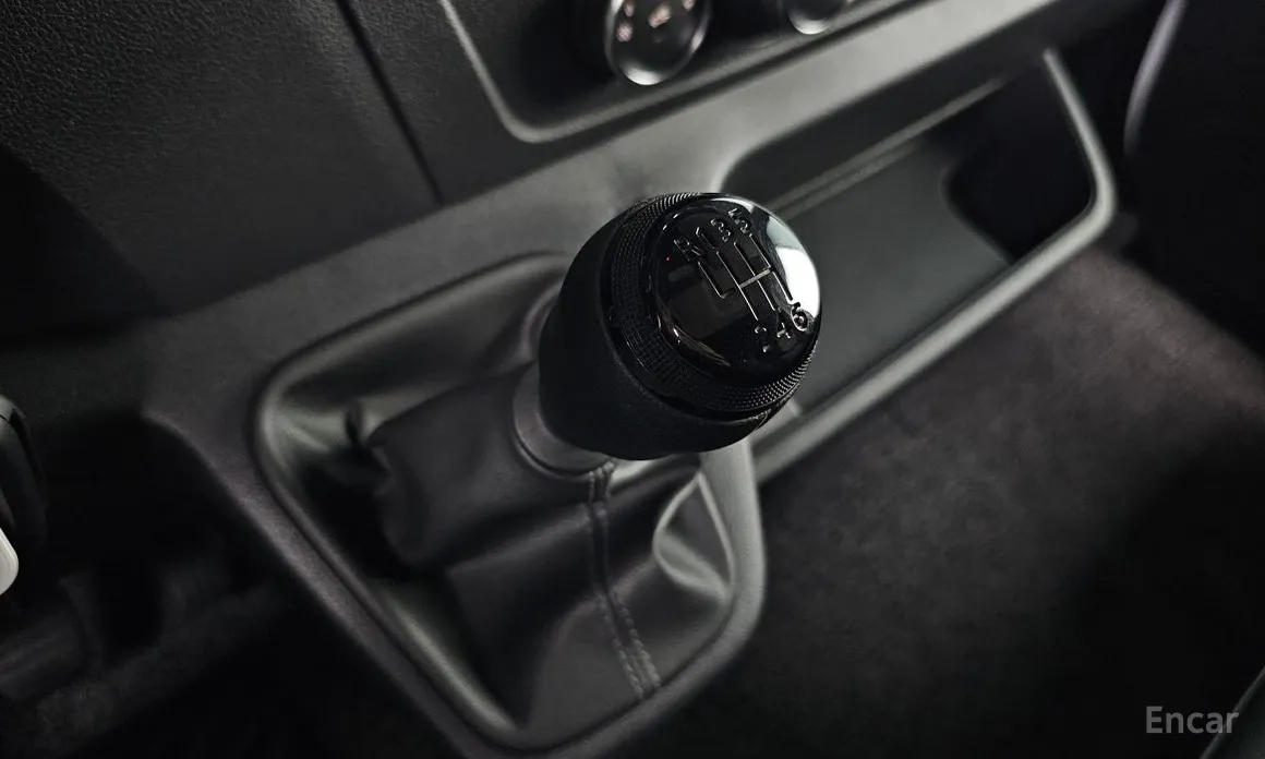 Фото 9 - Renault Master