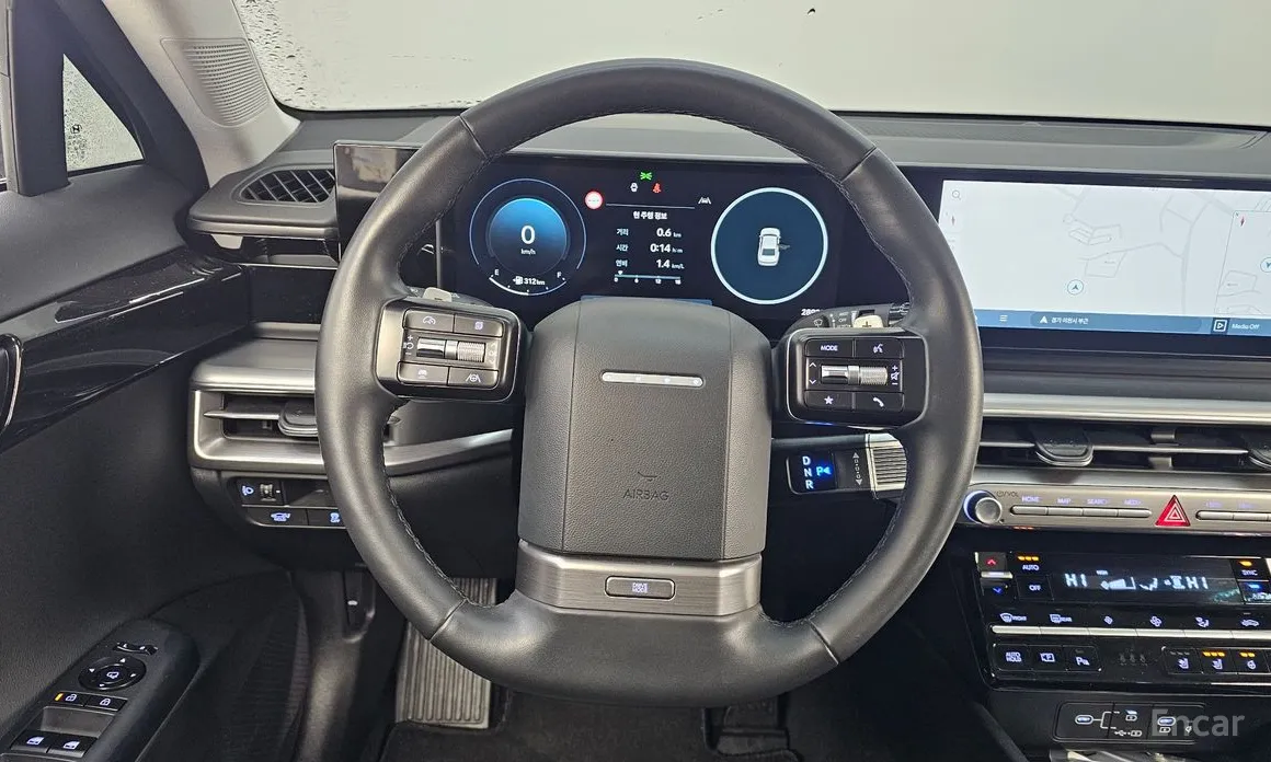 Фото 13 - Hyundai Grandeur