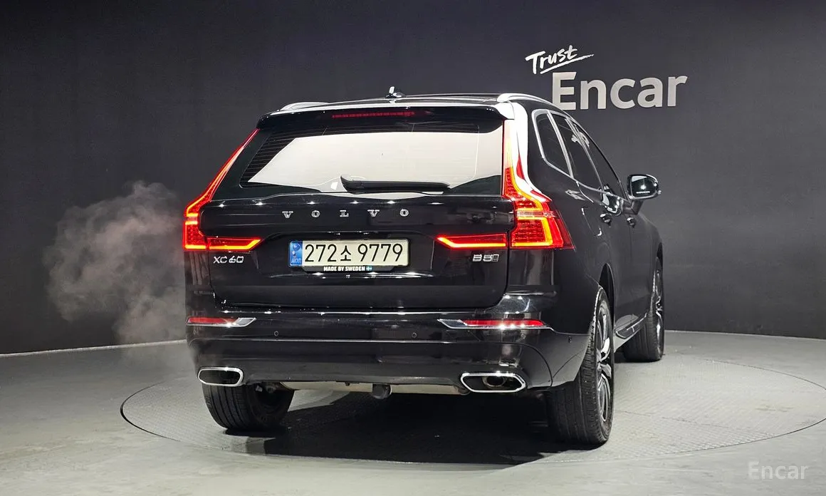 Фото 4 - Volvo XC60