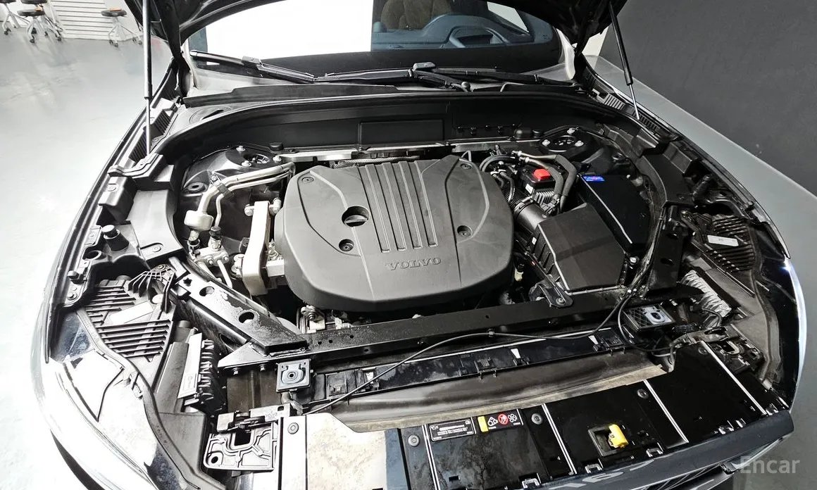 Фото 6 - Volvo XC60