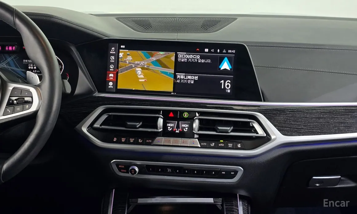 Фото 14 - BMW X7