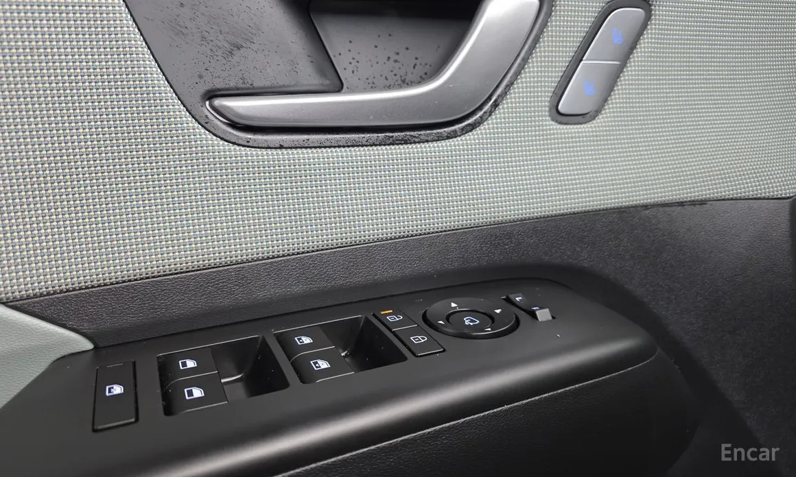 Фото 13 - Hyundai Kona