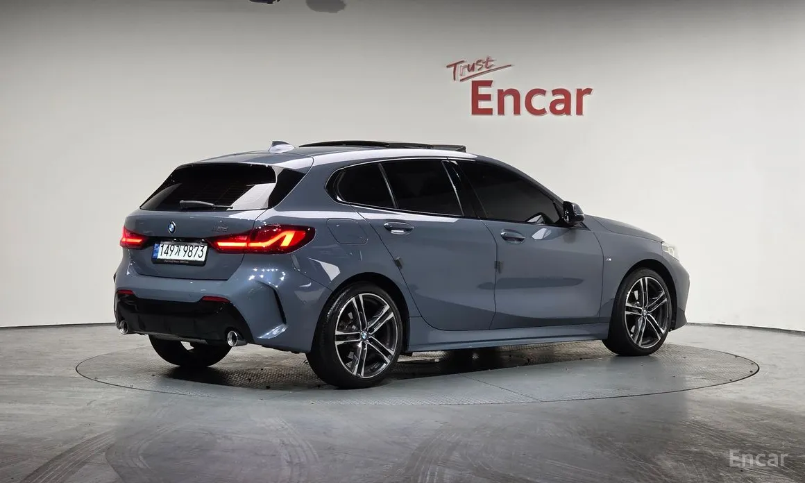 Фото 2 - BMW 1 Series