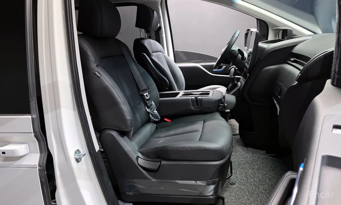 Фото 10 - Hyundai Staria