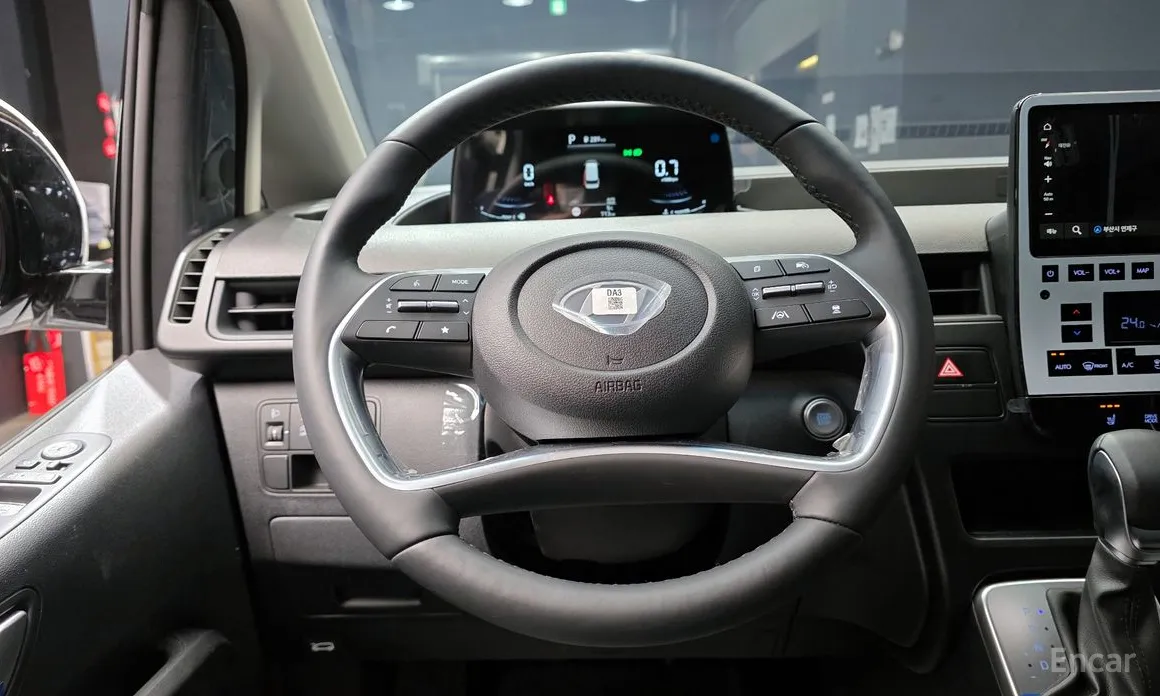 Фото 13 - Hyundai Staria