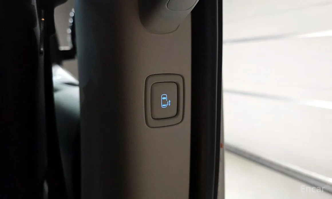 Фото 18 - Hyundai Staria