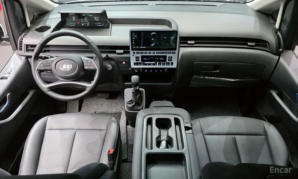 Фото 7 - Hyundai Staria