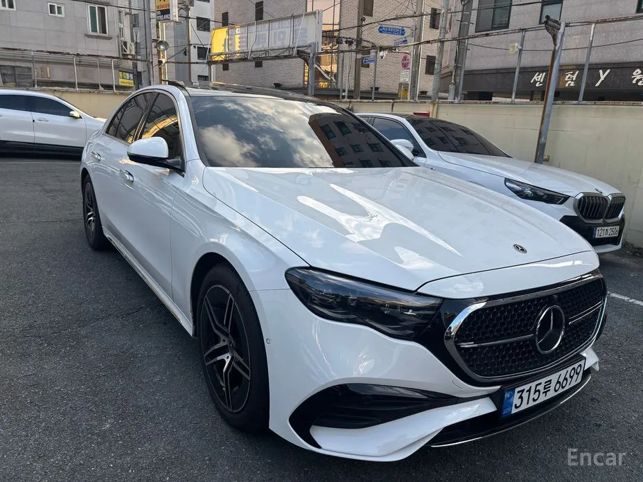 Фото 3 - Mercedes-Benz E-Class