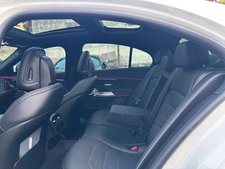 Фото 7 - Mercedes-Benz E-Class