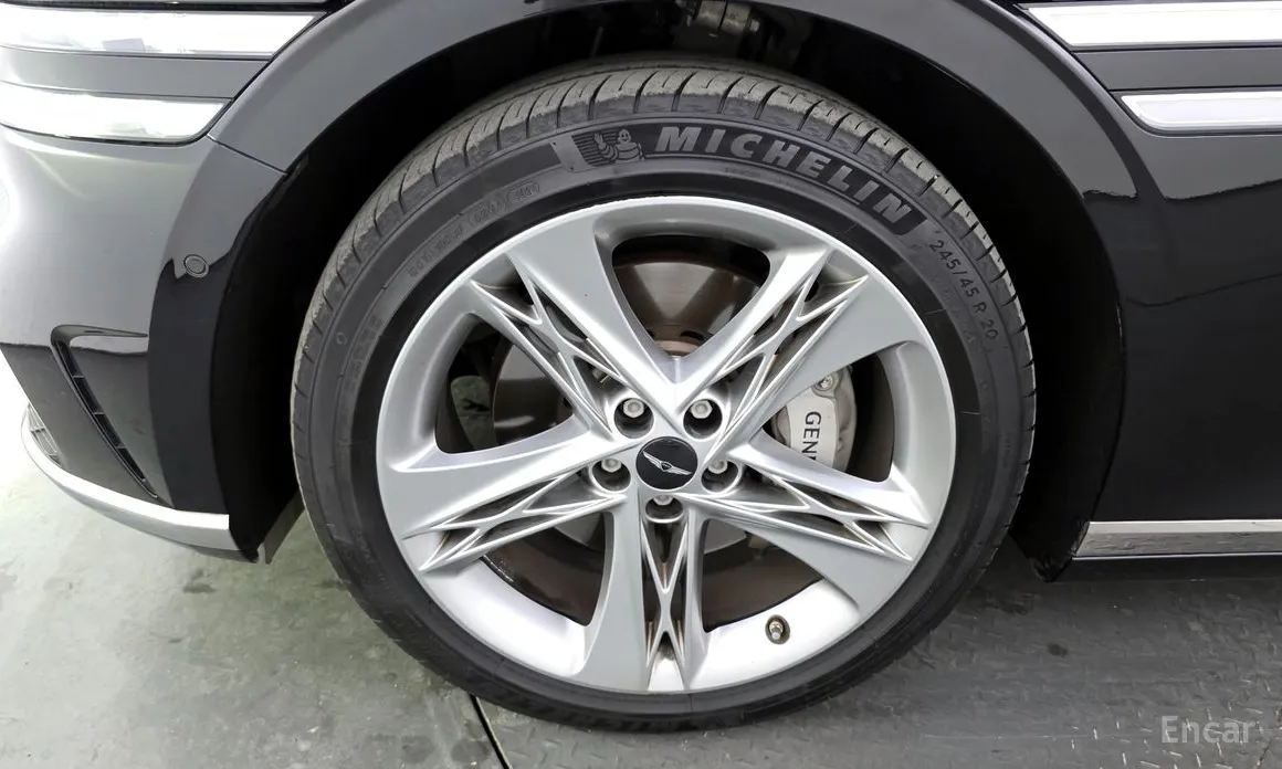 Фото 5 - Genesis G90