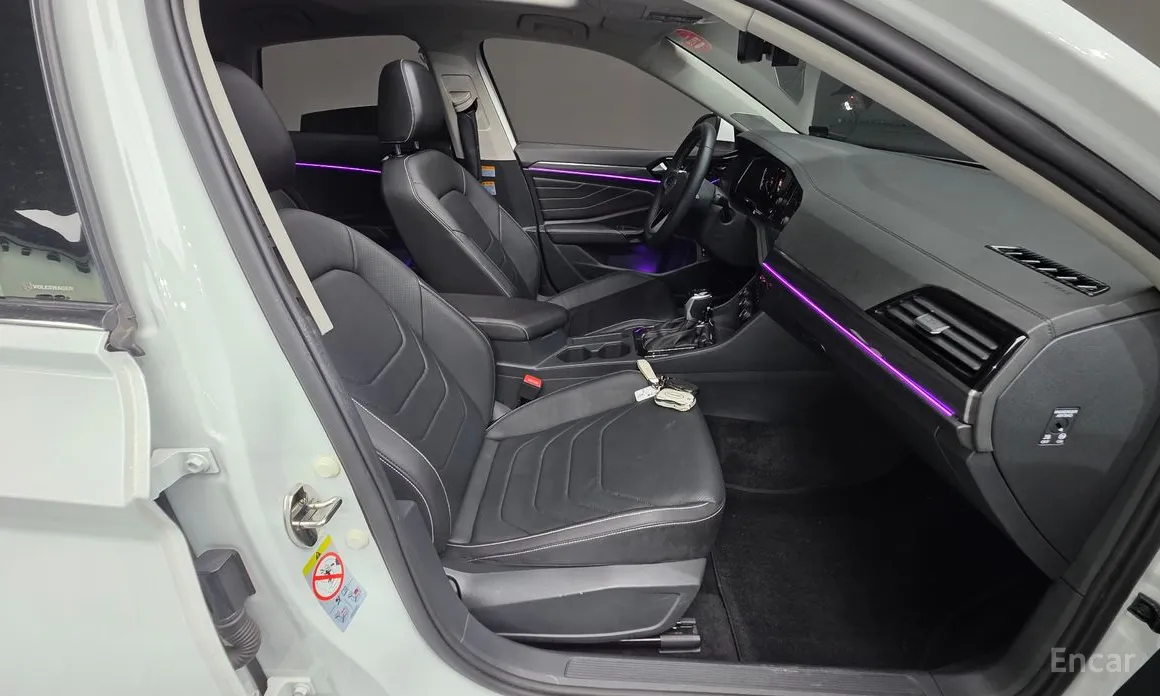 Фото 10 - Volkswagen Jetta