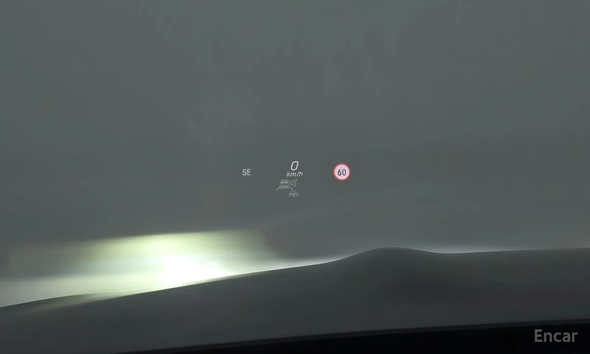 Фото 18 - Mercedes-Benz E-Class